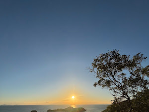 Traveller photo — sunrise over the Coral Sea from the Cape Hillsborough lookout